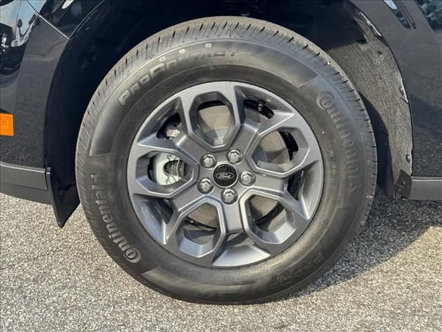 New 2026 Ford Maverick XLT FWD image 9
