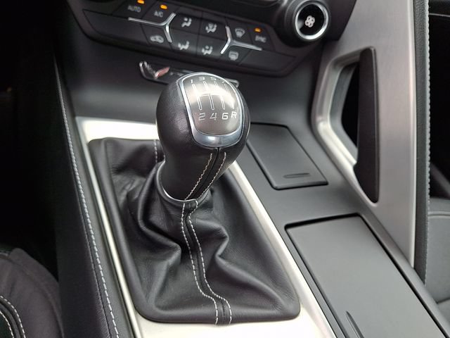 Used 2016 Chevrolet Corvette Stingray Coupe RWD image 19