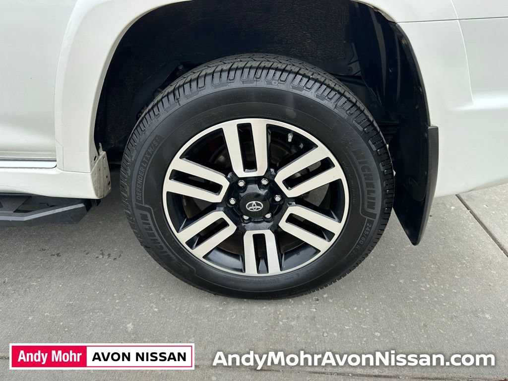 Used 2018 Toyota 4Runner Limited AWD/4WD image 11