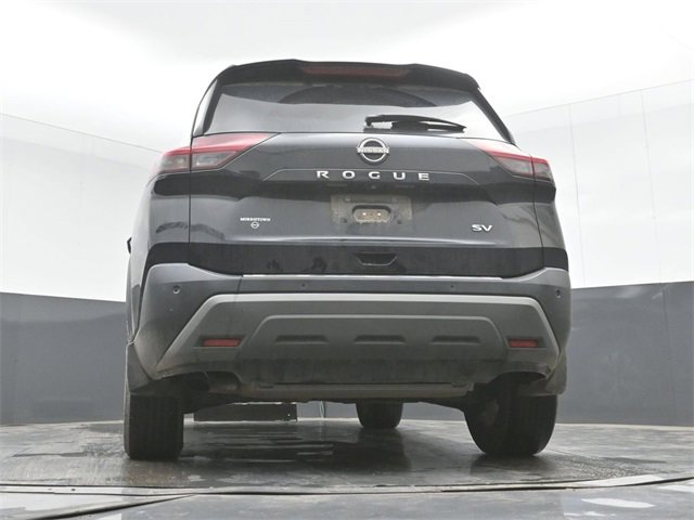 Used 2023 Nissan Rogue SV image 32