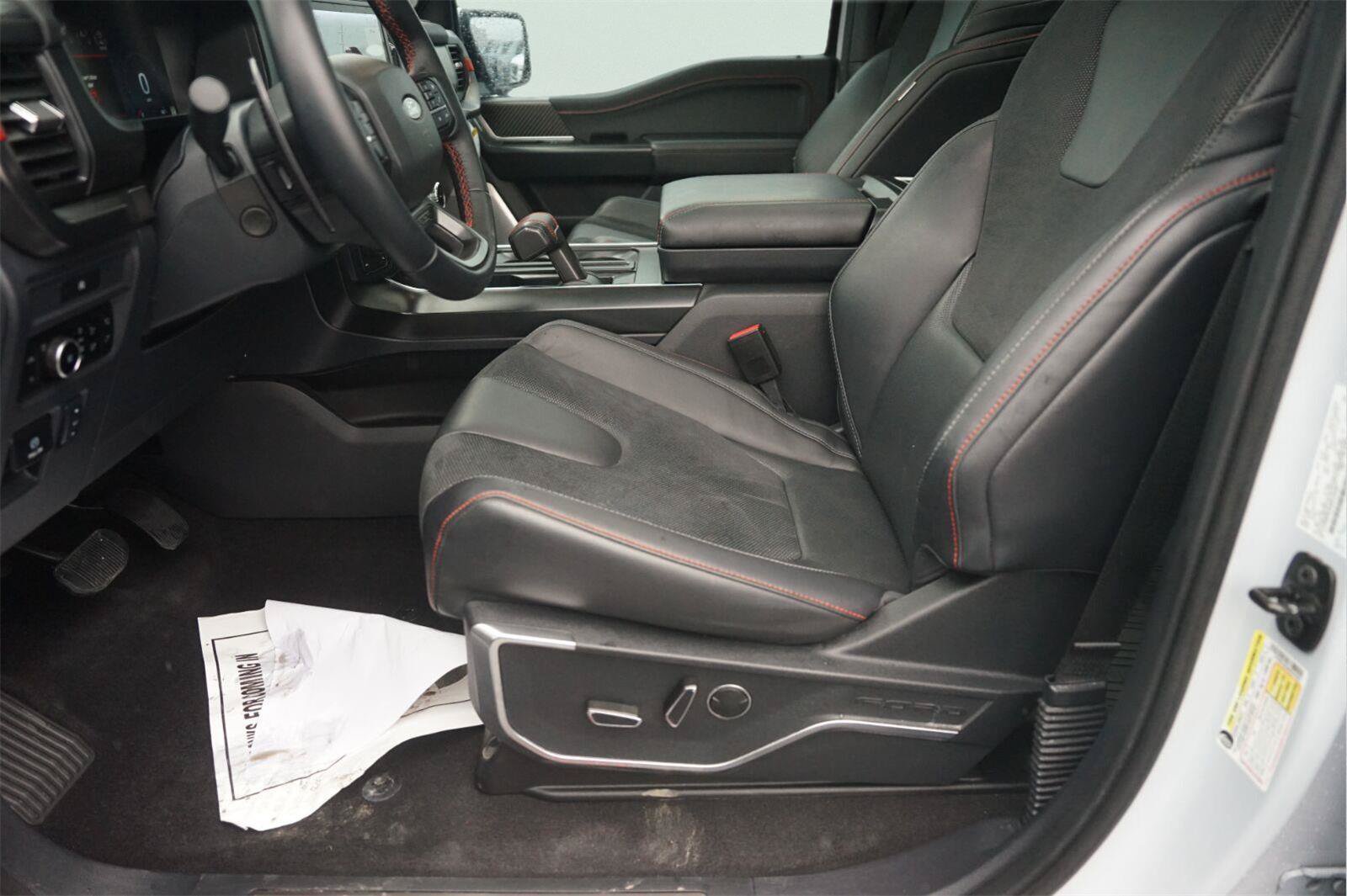 Certified 2025 Ford F150 Raptor AWD/4WD image 9