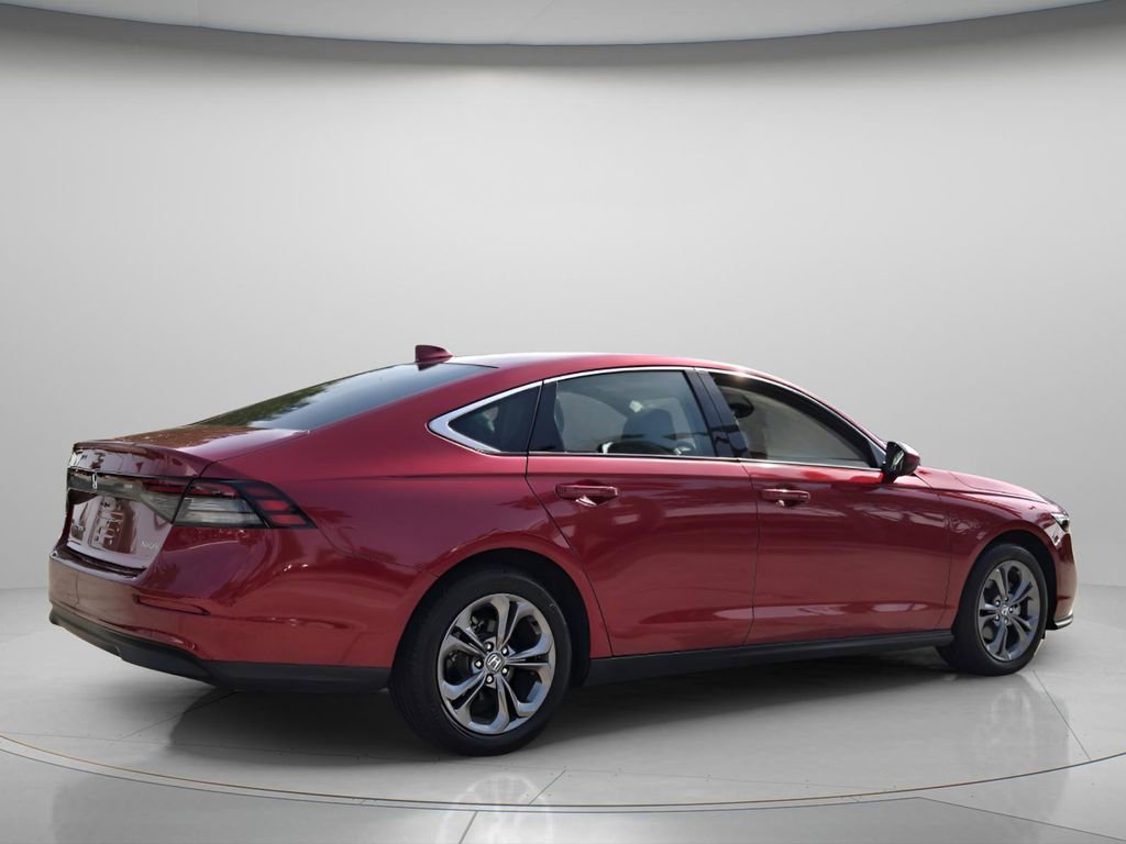 Used 2024 Honda Accord EX image 6