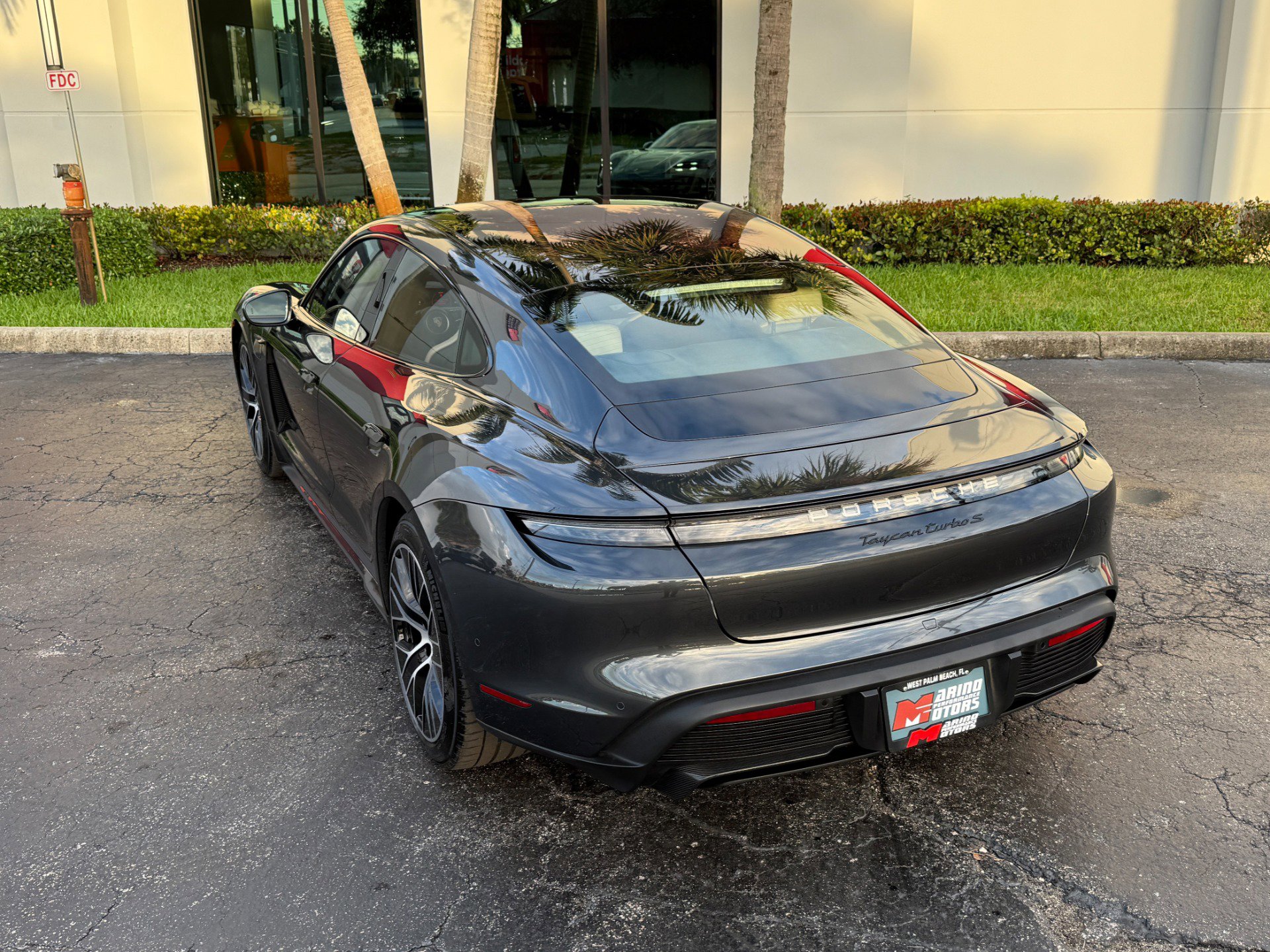 Used 2020 Porsche Taycan Turbo S image 17