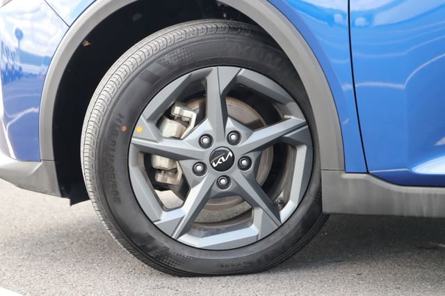 Used 2025 Kia K4 FWD image 2