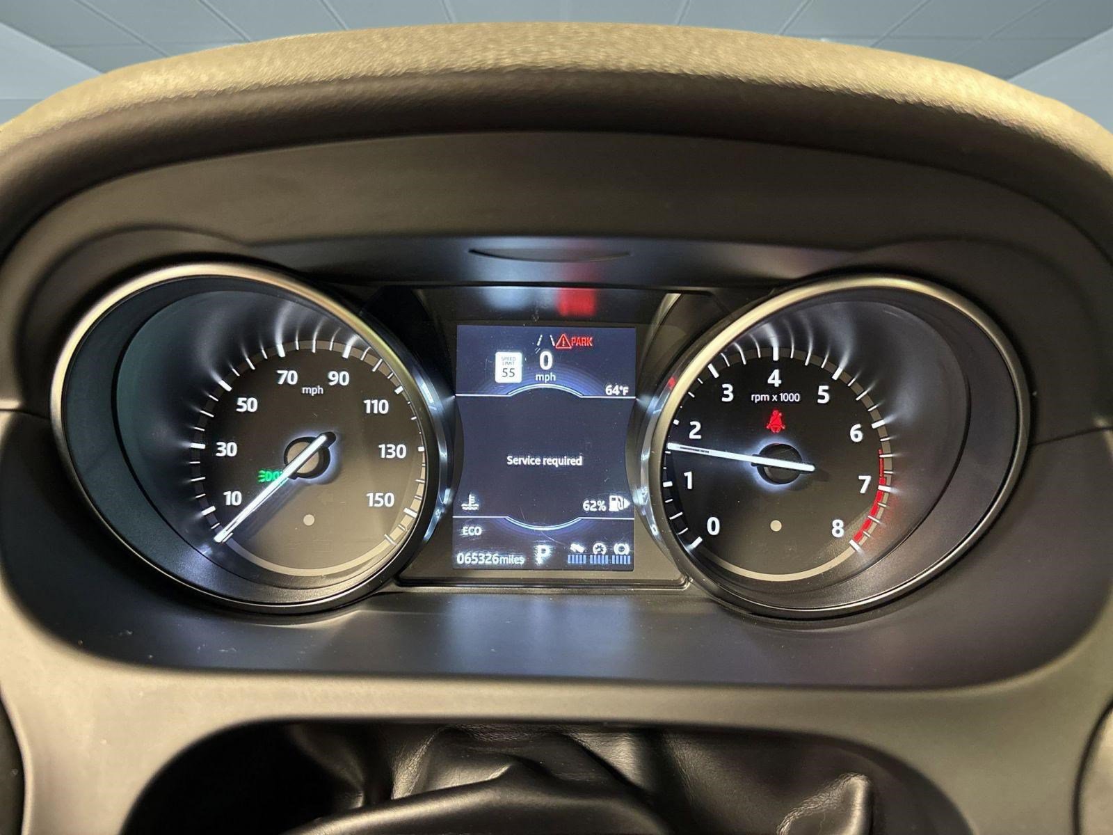 Used 2018 Land Rover Discovery Sport HSE image 19