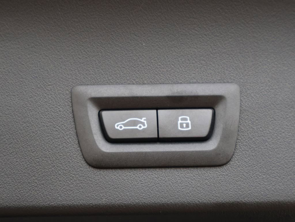 New 2026 BMW X3 xDrive30 w/ Premium Package AWD/4WD image 19