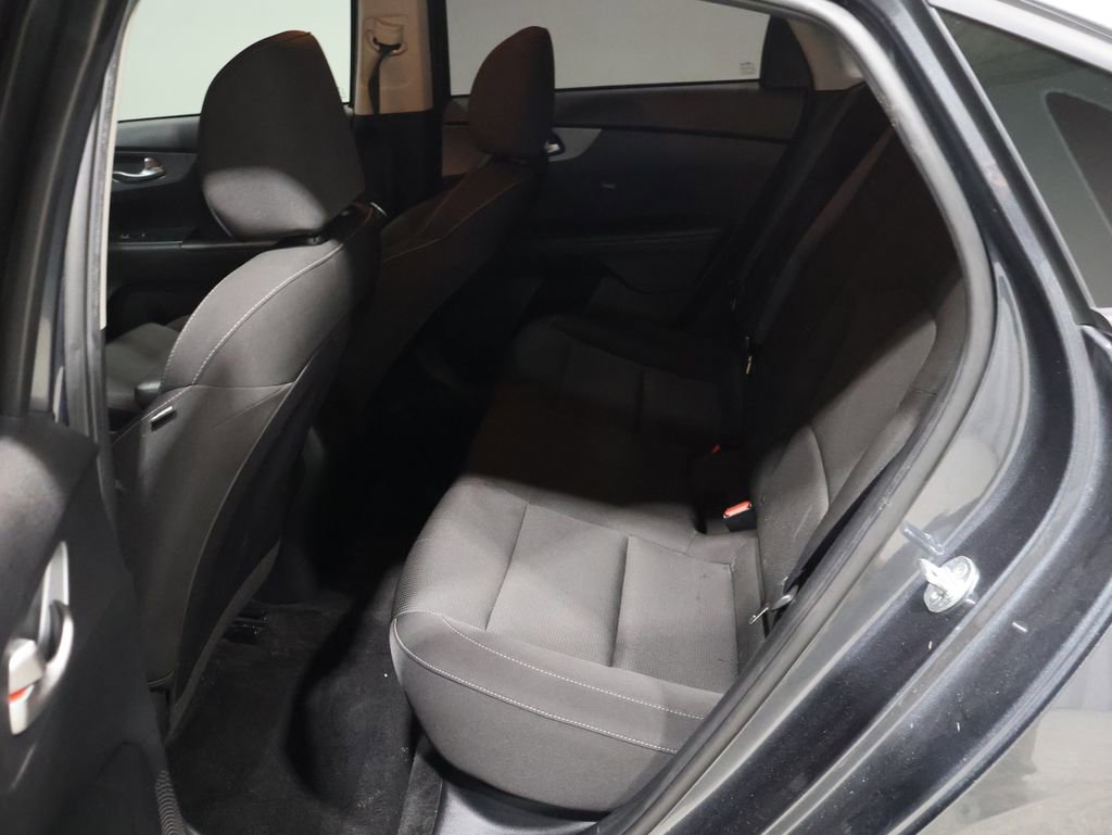 Used 2021 Kia Forte LXS image 17