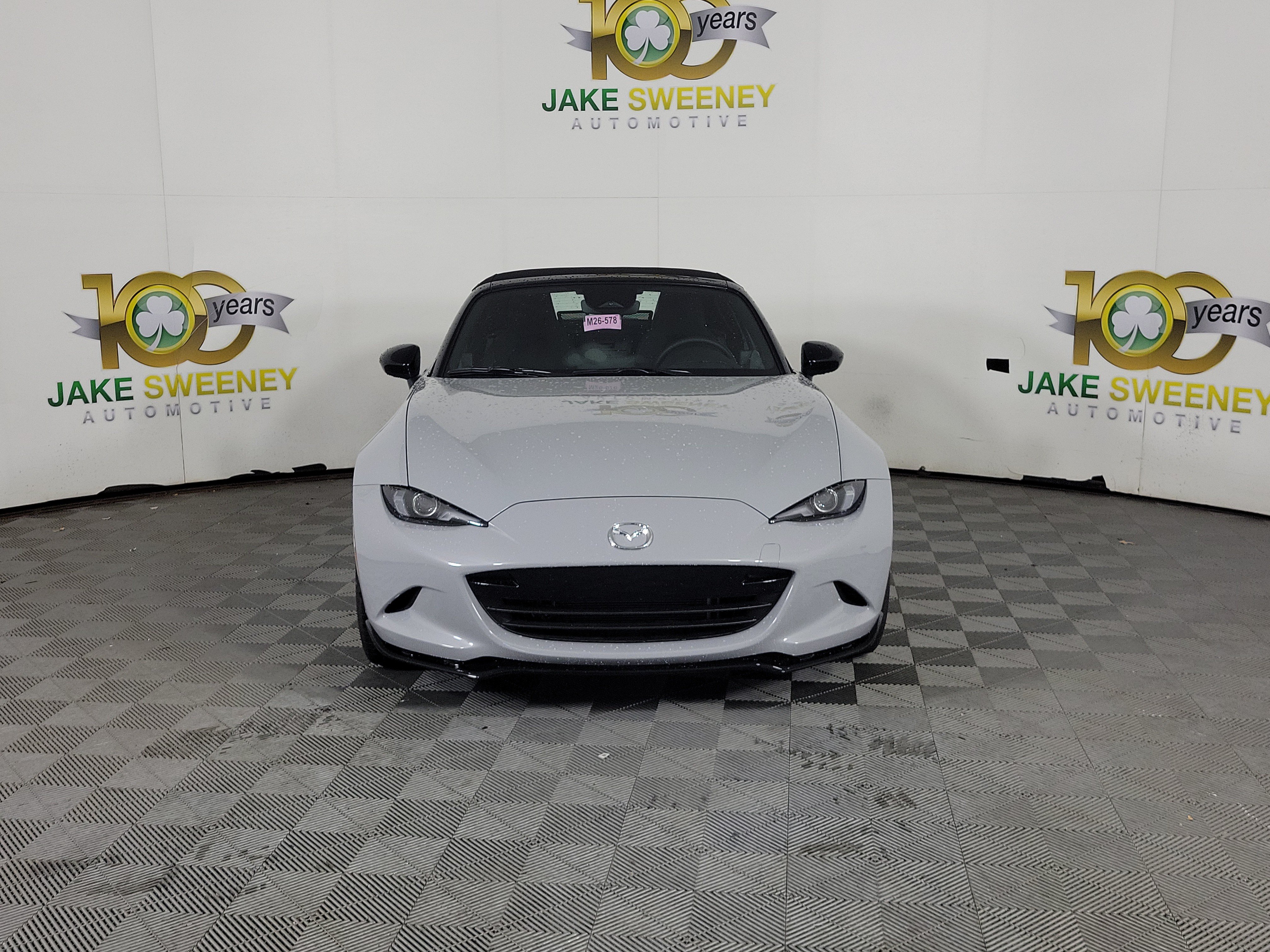 New 2026 MAZDA MX-5 Miata Club w/ Weather Package RWD image 3
