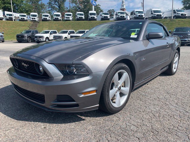 Used 2013 Ford Mustang GT RWD image 4
