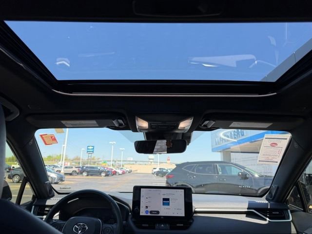 Used 2024 Toyota RAV4 XSE w/ Advanced Technology Package image 11