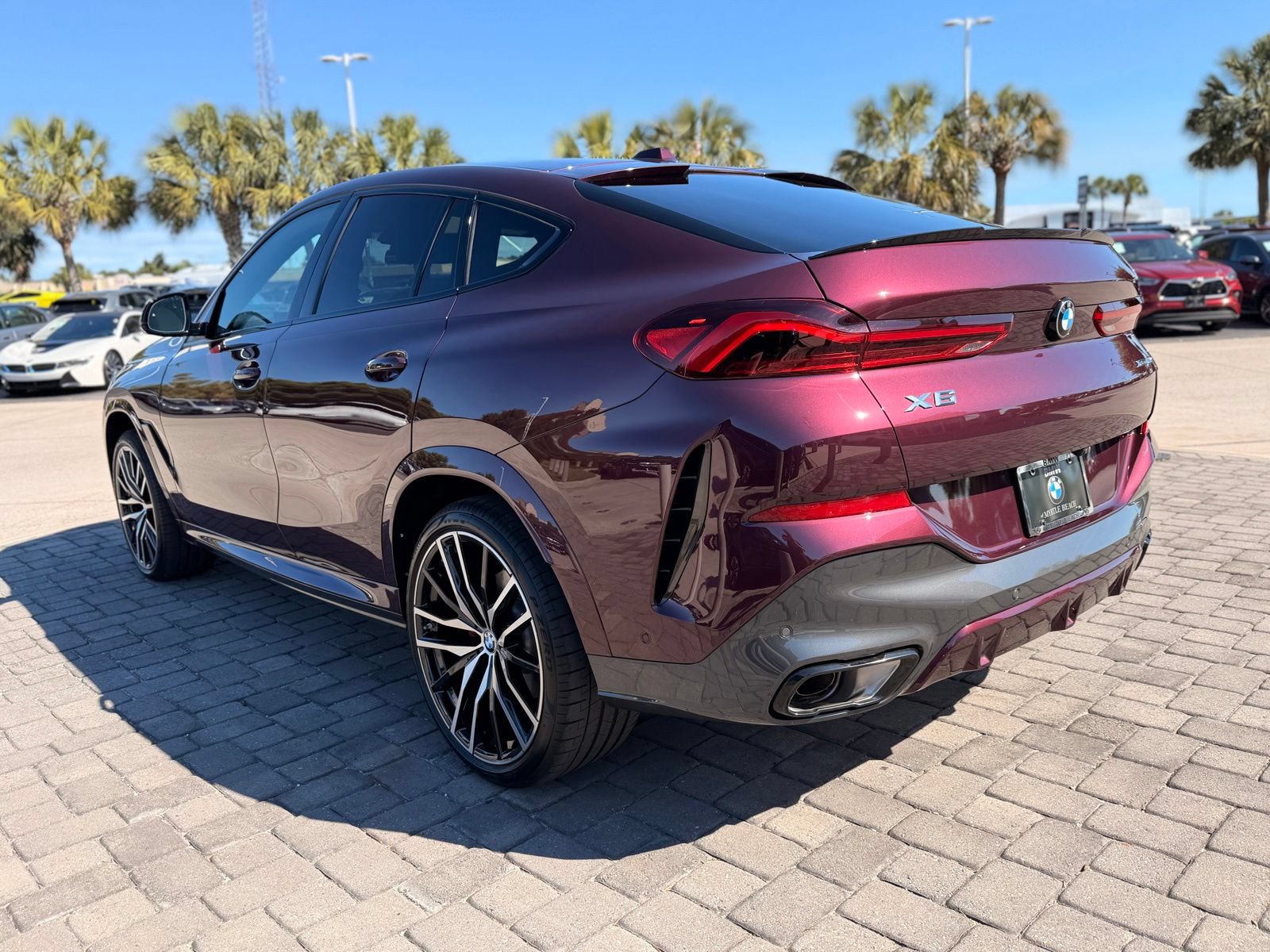 Used 2026 BMW X6 xDrive40i w/ Executive Package AWD/4WD image 11