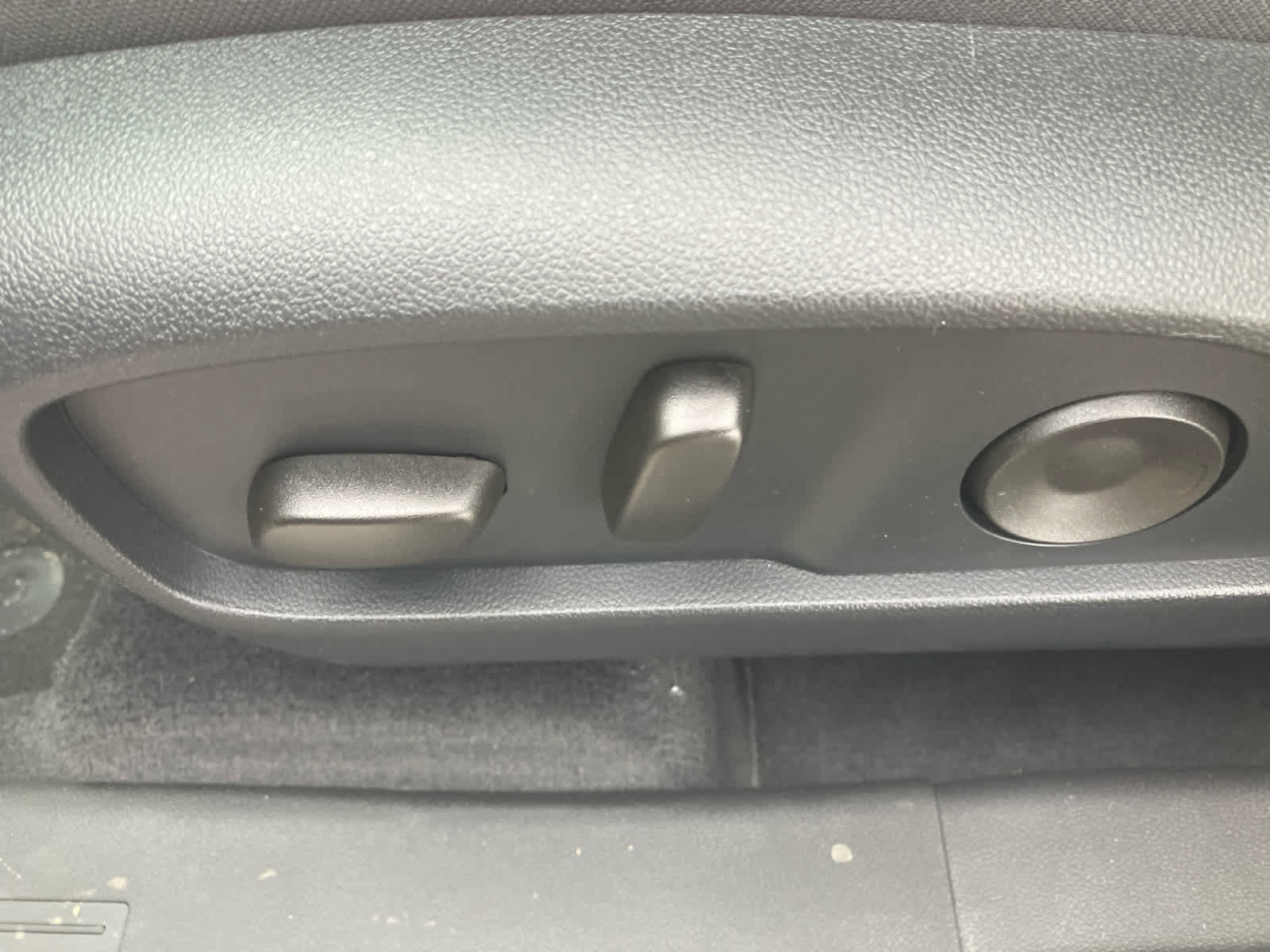 New 2026 Chevrolet Equinox LT w/ Convenience Package II image 14