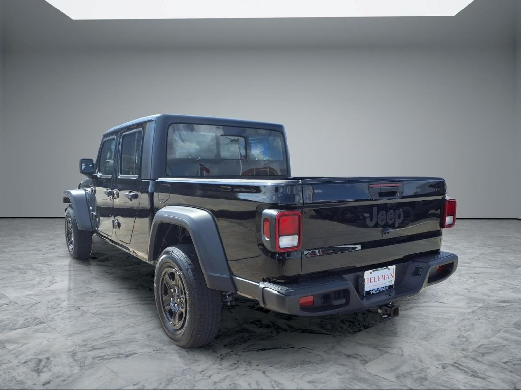 Used 2024 Jeep Gladiator Sport AWD/4WD image 5