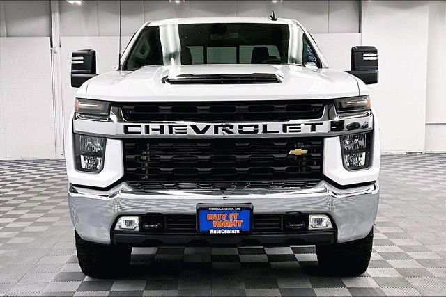 Used 2020 Chevrolet Silverado 2500 LT w/ Convenience Package image 3