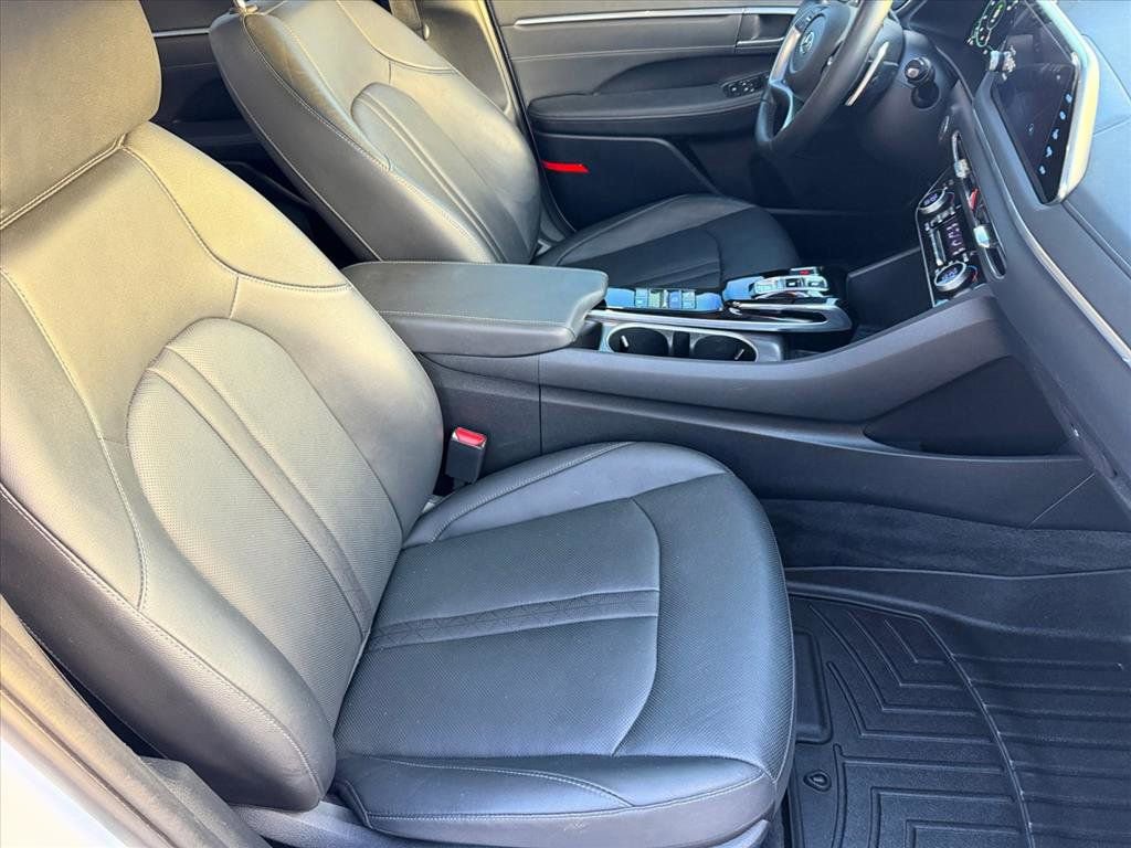 Used 2022 Hyundai Sonata Limited image 18