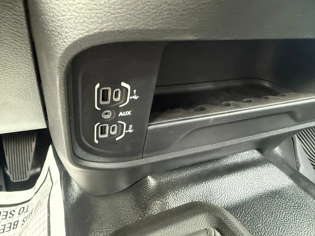 New 2024 RAM 5500 Tradesman AWD/4WD image 24