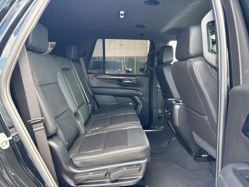 Used 2025 Chevrolet Tahoe Z71 AWD/4WD image 27