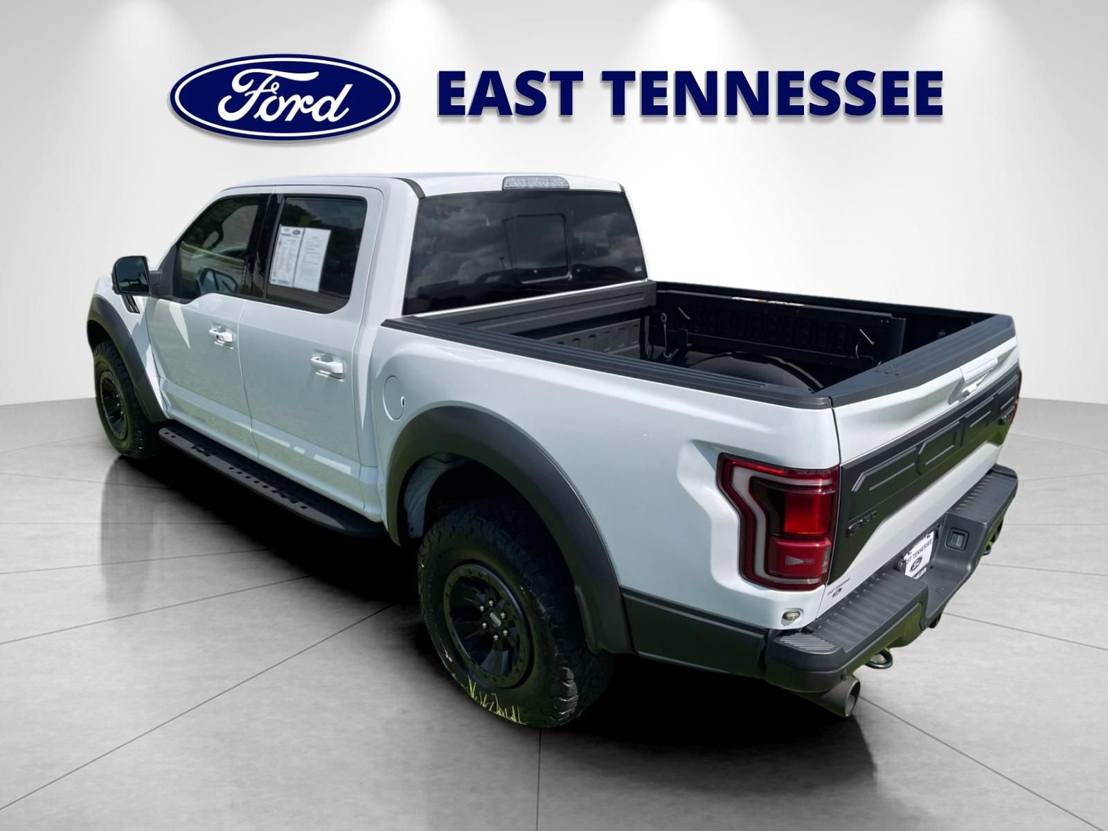 Used 2018 Ford F150 Raptor w/ Equipment Group 802A Luxury AWD/4WD image 5