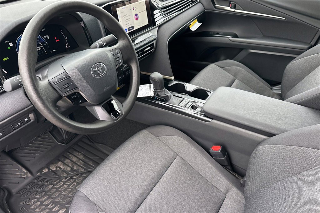 New 2026 Toyota Camry LE image 10