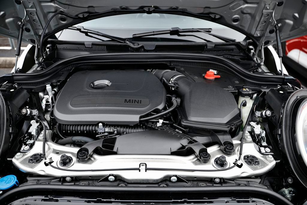 New 2026 MINI Cooper 2-Door Hardtop FWD image 29
