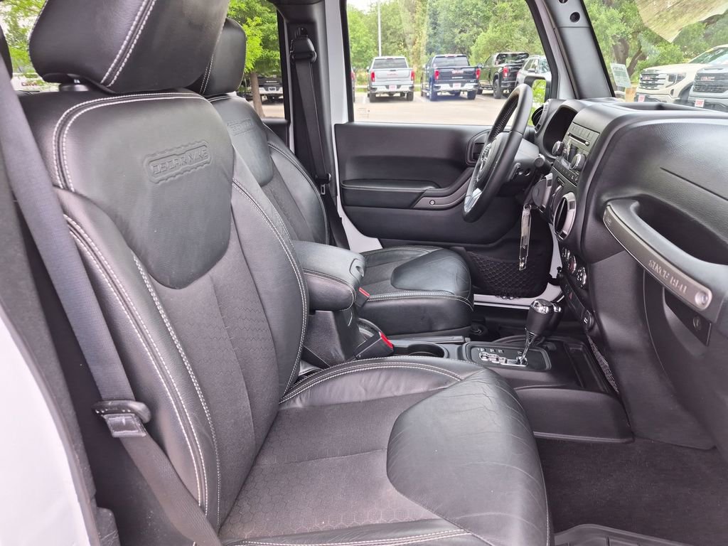 Used 2016 Jeep Wrangler Unlimited Sport AWD/4WD image 36