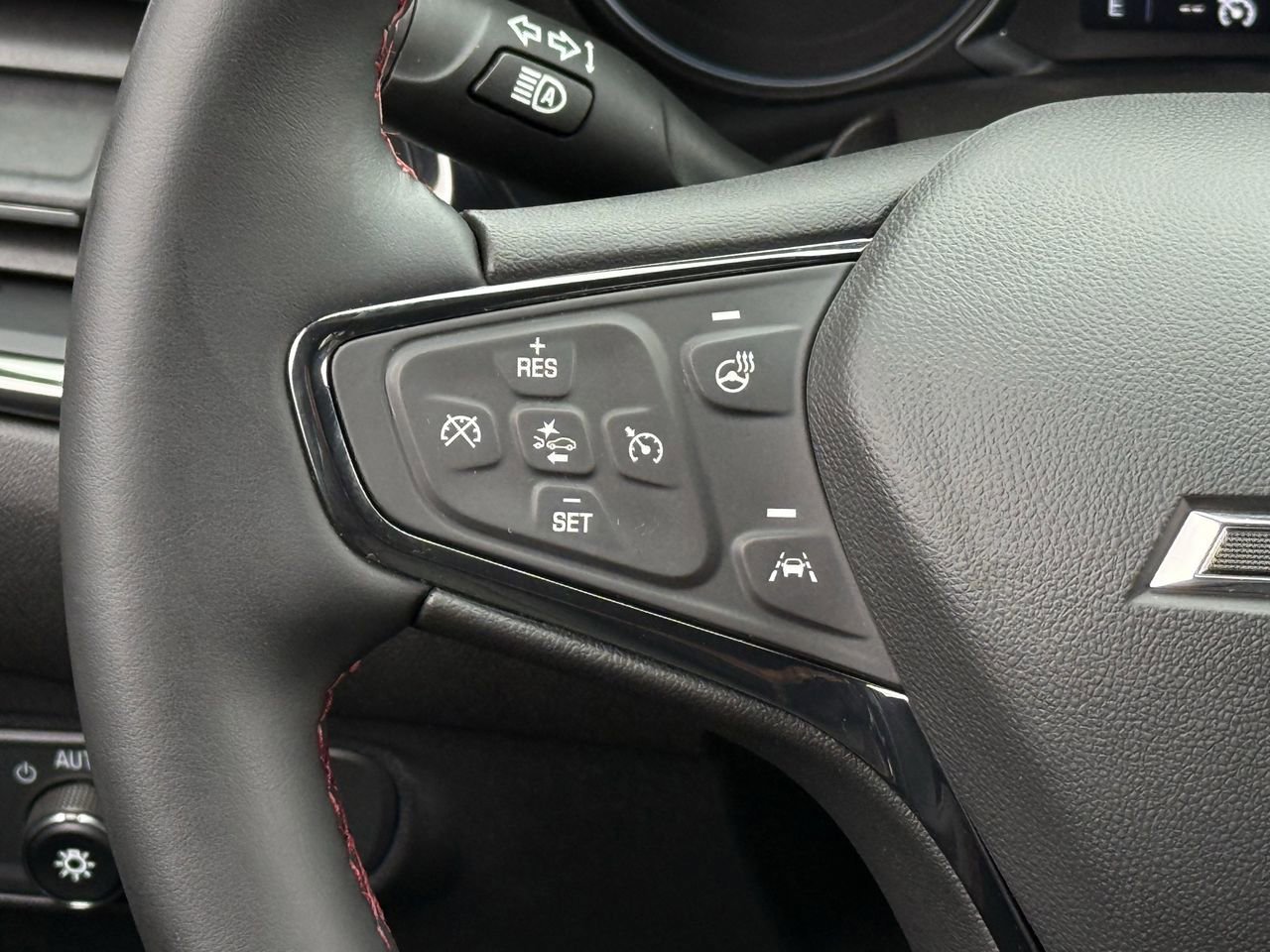 Certified 2024 Chevrolet Equinox RS w/ RS Leather Package image 13