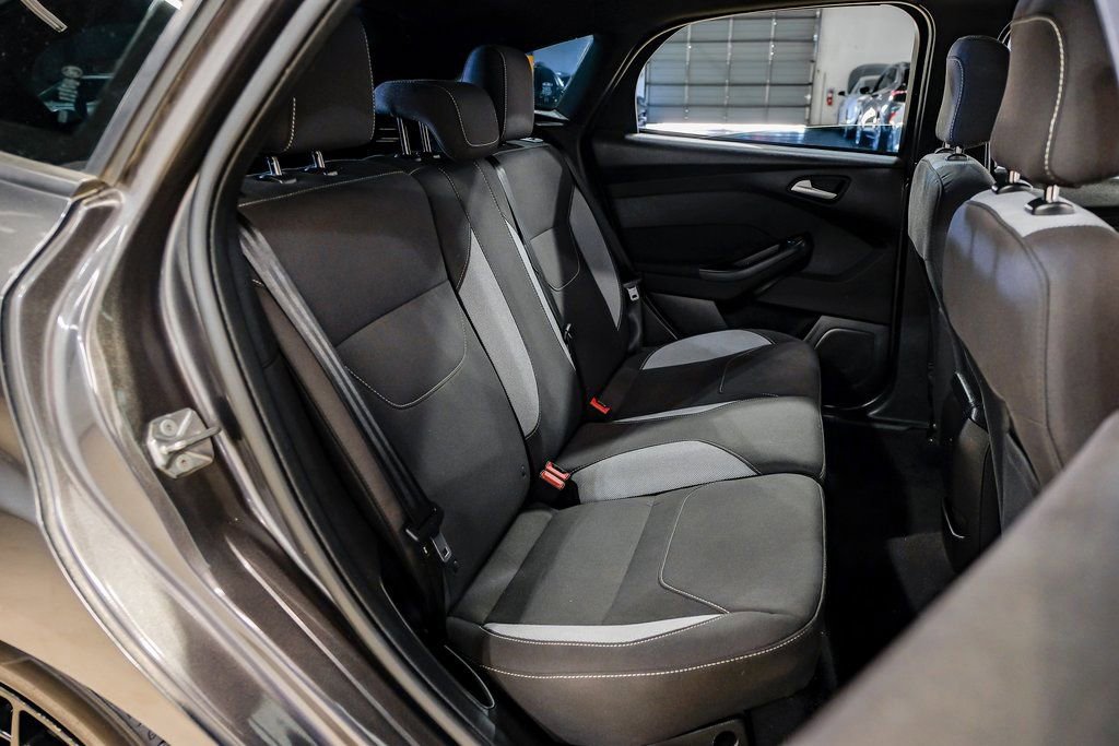 Used 2015 Ford Focus ST image 41