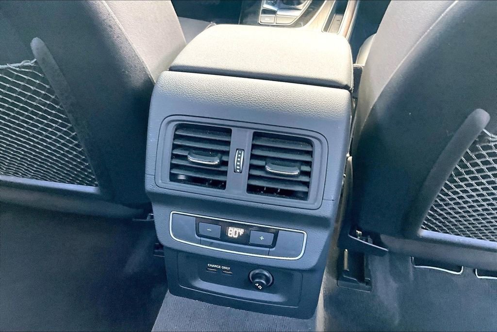 Used 2023 Audi Q5 2.0T Premium w/ Convenience Package image 10