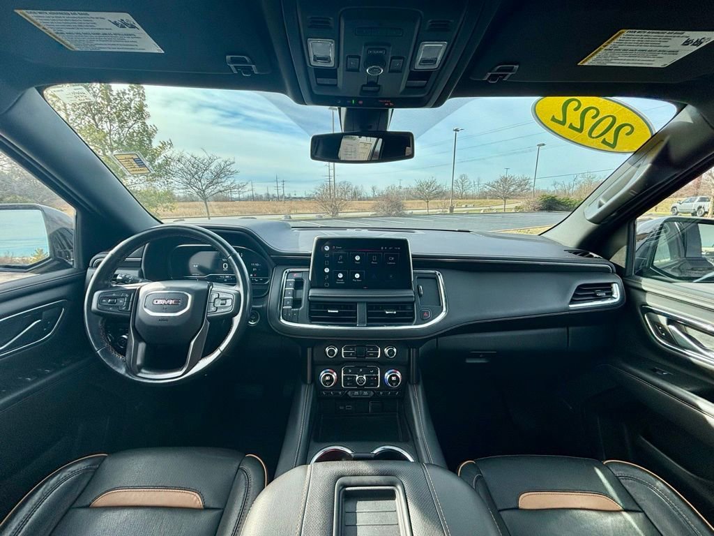 Used 2022 GMC Yukon AT4 w/ Technology Package image 29