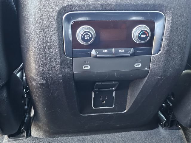 Used 2023 Chevrolet Tahoe LT image 19