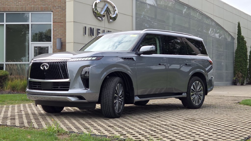 New 2027 INFINITI QX80 Luxe w/ Cargo Package AWD/4WD image 6