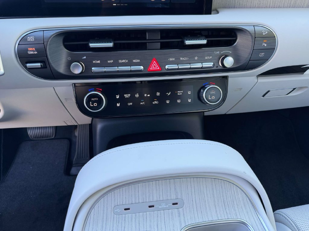 New 2027 Hyundai Palisade Calligraphy AWD/4WD image 21