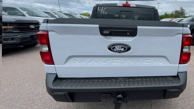 New 2026 Ford Maverick Lariat w/ Black Appearance Package AWD/4WD image 3