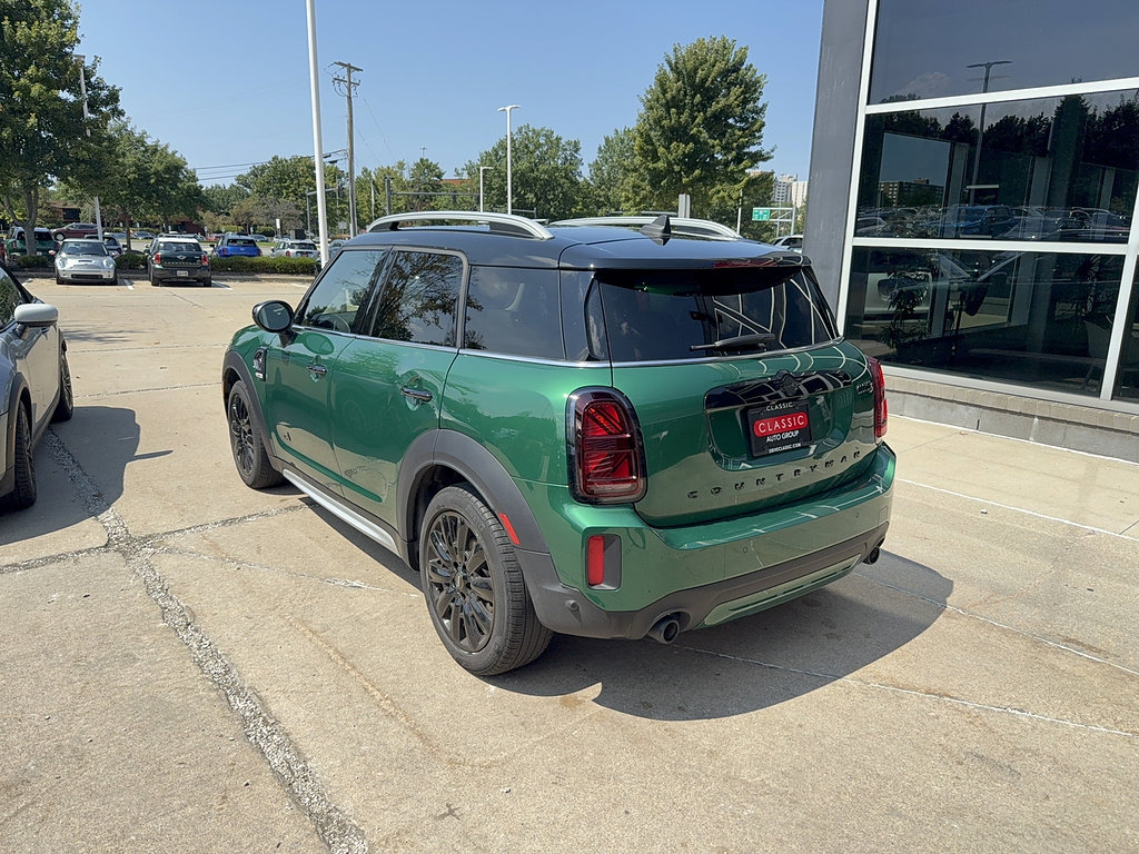 Used 2024 MINI Cooper Countryman S w/ Premium Package AWD/4WD image 3