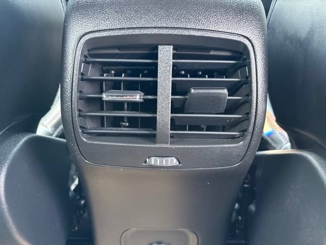 Used 2025 Ford Escape ST-Line Select AWD/4WD image 33