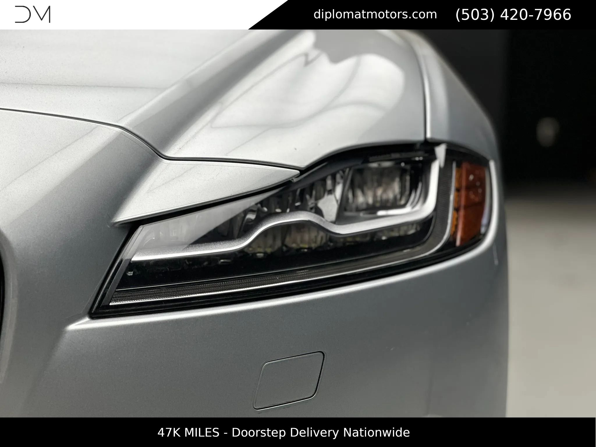 Used 2018 Jaguar XF S RWD image 13