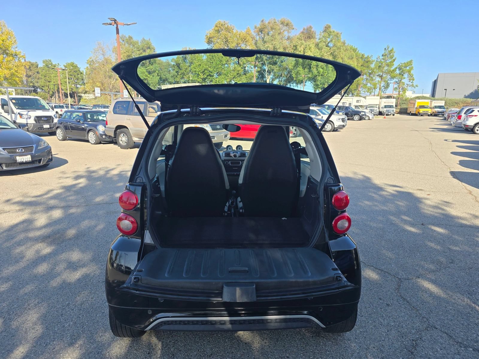 Used 2016 smart fortwo electric drive RWD image 12
