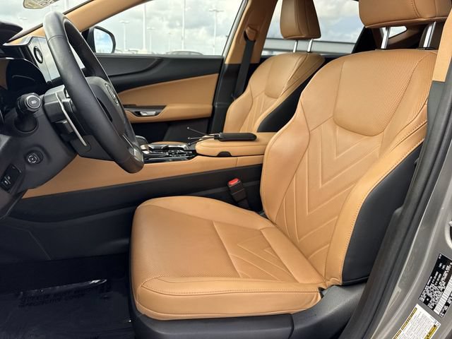 Certified 2025 Lexus NX 450h+ AWD w/ Accessory Package (K3) image 11