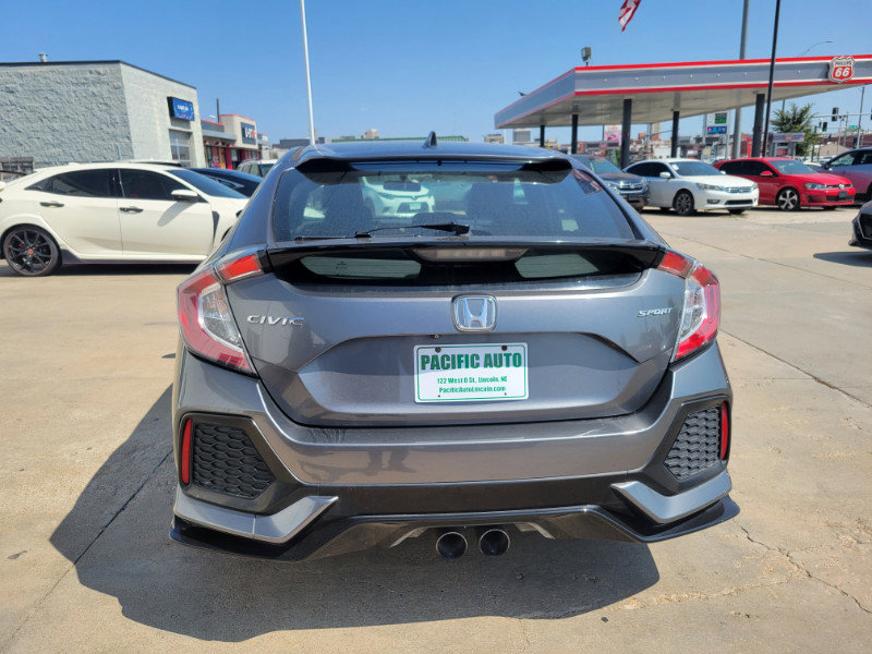 Used 2017 Honda Civic Sport image 6