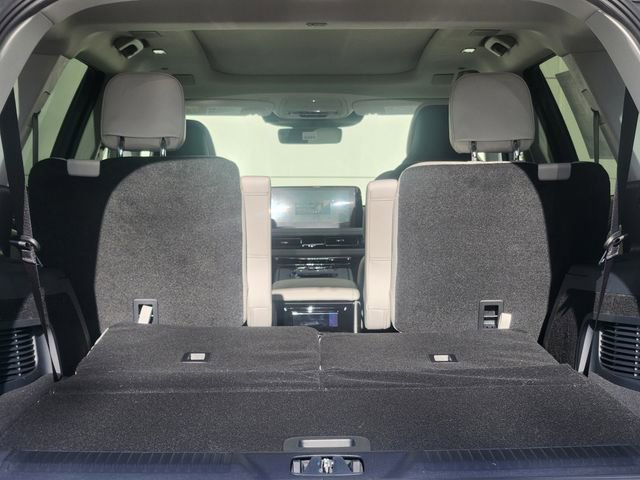 New 2026 Lincoln Aviator Reserve w/ Luxury Package image 17