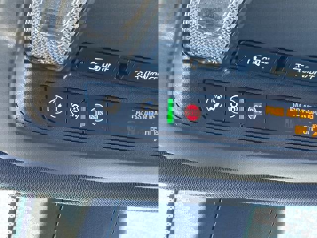 Used 2023 Chevrolet Traverse LT w/ LPO, Floor Liner Package image 23