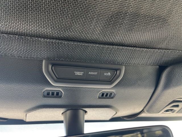 Used 2023 Jeep Gladiator Mojave w/ Cold Weather Group image 30