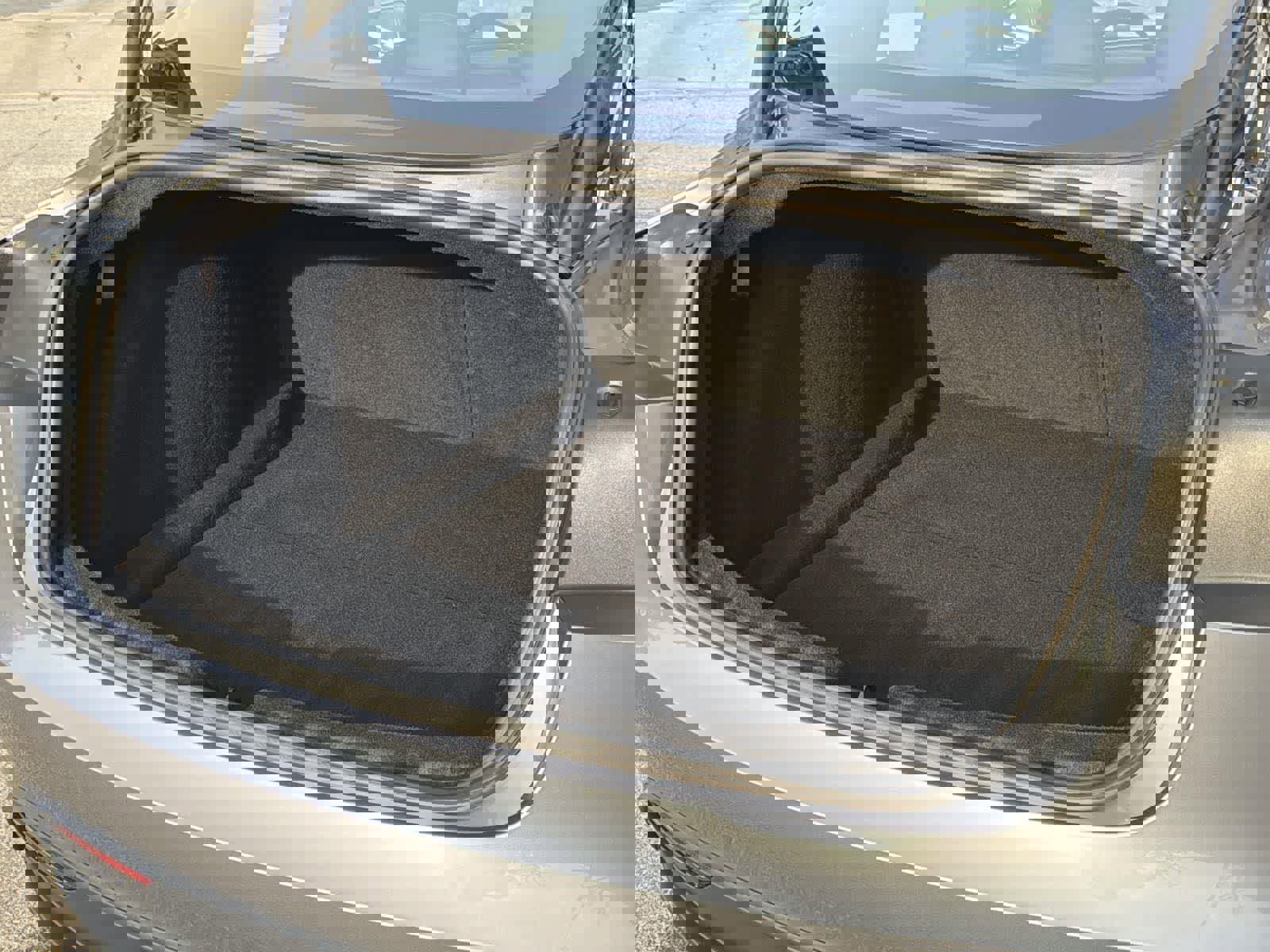 Used 2025 Tesla Model 3 Long Range image 32