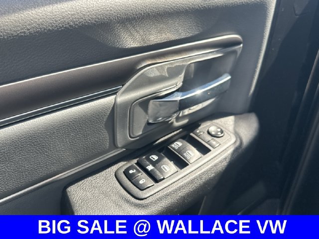 Used 2022 RAM 1500 Classic SLT w/ Trailer & Traction Group RWD image 15