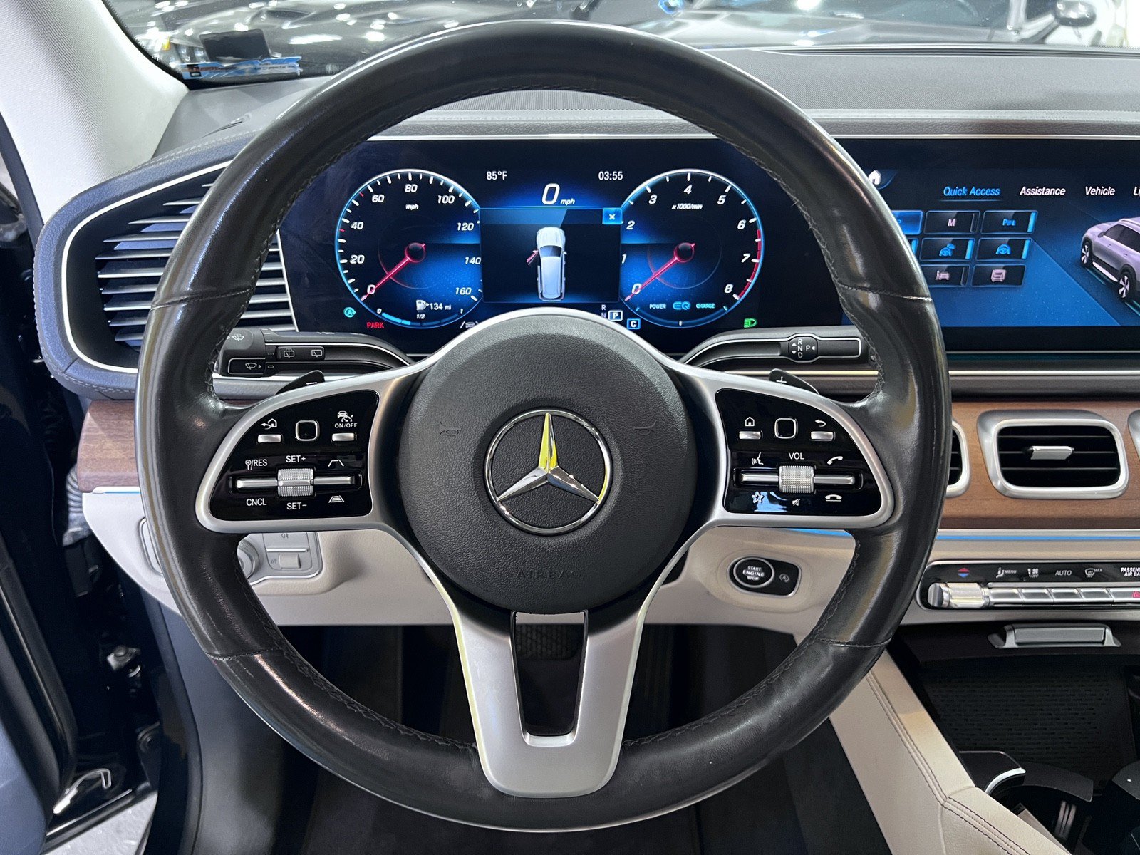 Used 2020 Mercedes-Benz GLS 450 4MATIC image 11