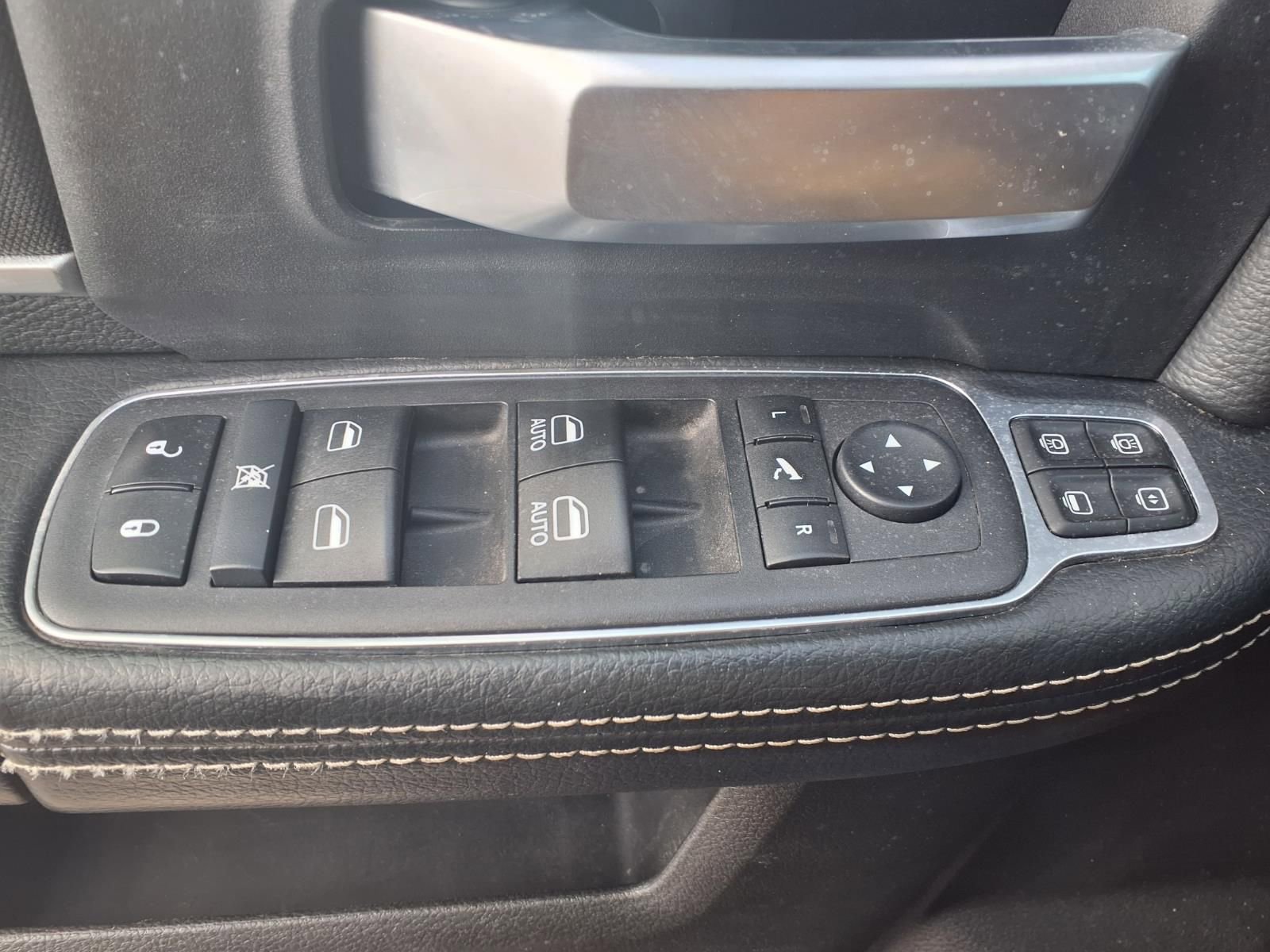 Used 2024 RAM 2500 Big Horn AWD/4WD image 12