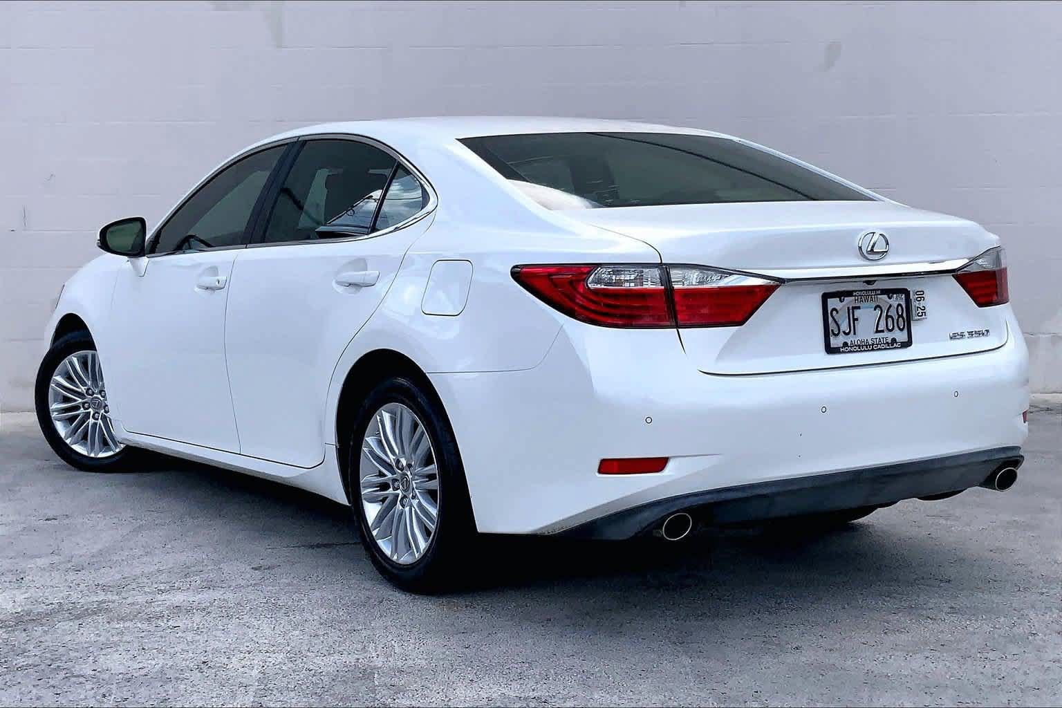 Used 2014 Lexus ES 350 FWD image 4
