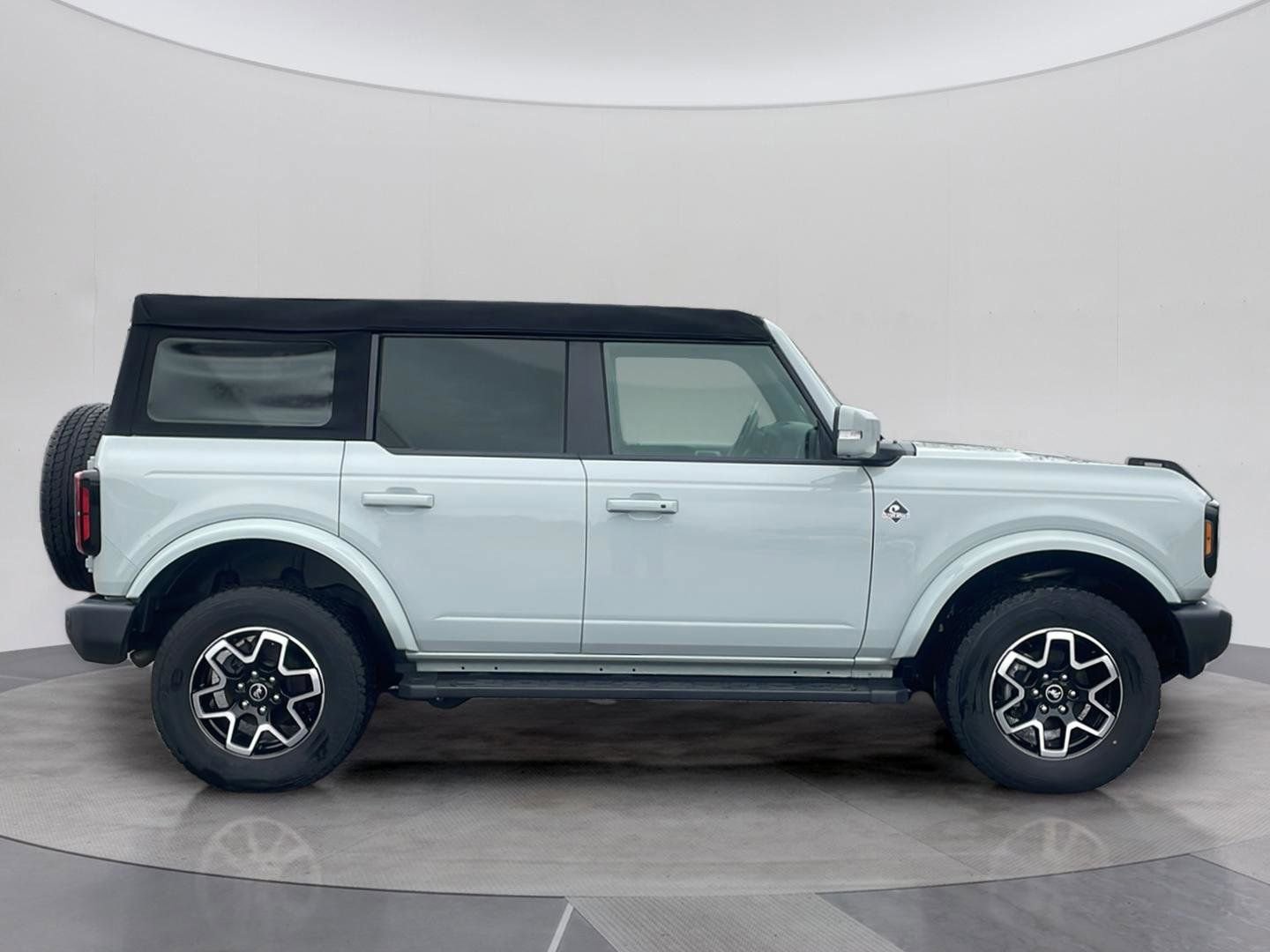 Certified 2024 Ford Bronco Outer Banks AWD/4WD image 7