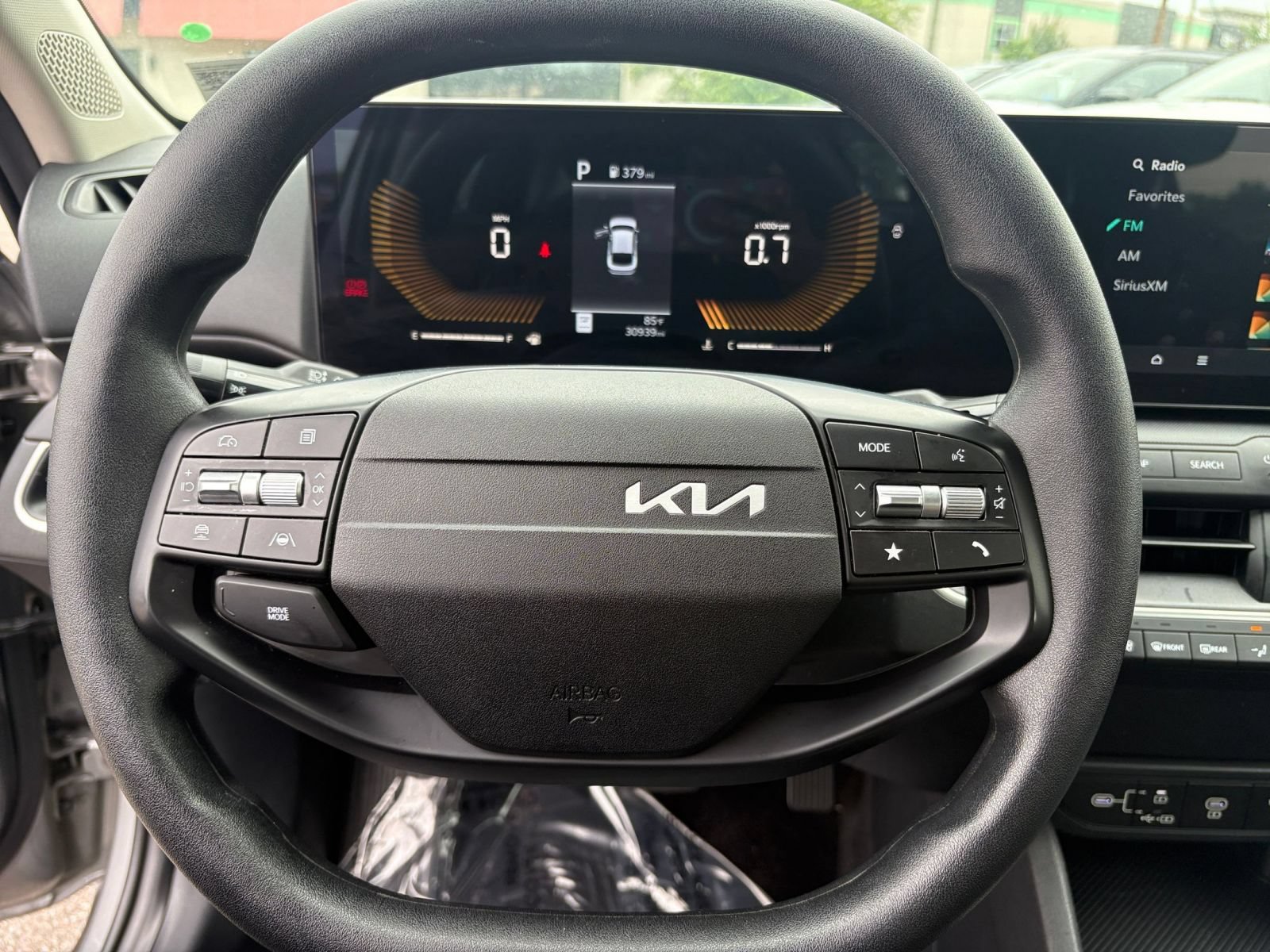 Used 2025 Kia K4 FWD image 26