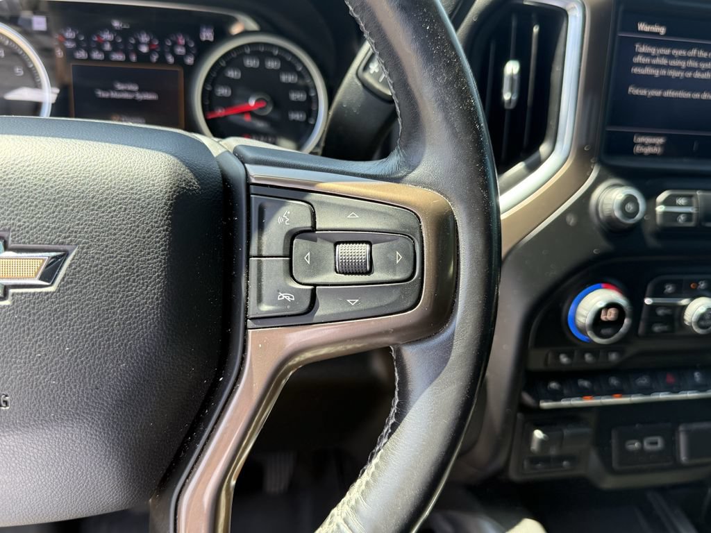 Used 2020 Chevrolet Silverado 1500 High Country w/ Technology Package AWD/4WD image 15